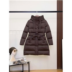 Короткий пуховик средней длины  MaxMar*a