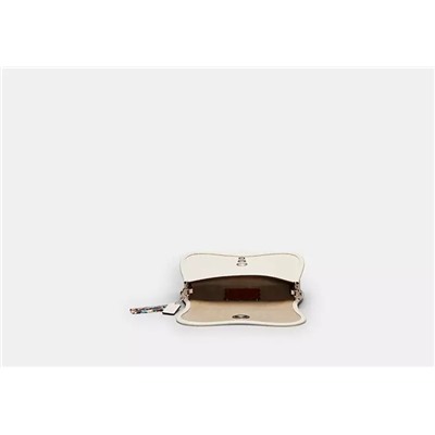 Wavy Dinky Bag In Coachtopia Leather