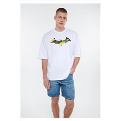 Mavi Batman Baskılı Beyaz Tişört Oversize / Geniş Kesim 0611365-620
