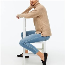 Button turtleneck in extra-soft yarn