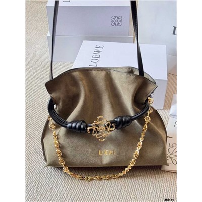 Женская замшевая сумка  LOEW*E