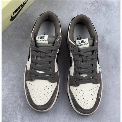 Nike SB Dunk Low