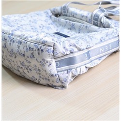 Маленькая вместительная дорожная сумка через плечо из мягкого полиэстера с цветочным принтом