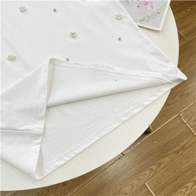 Женская футболка с бусинами МАА*Г