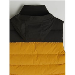 Weste mit Taschen und Stehkragen