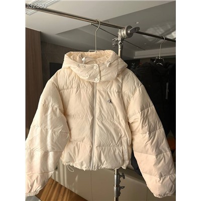 Женская куртка пуховик  Calvi*n Klei*n