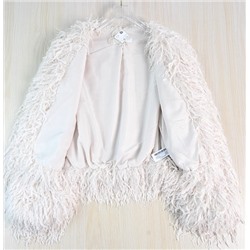 Стильный женственный жакет с блестящими шелковыми кисточками и отделкой из перьев.