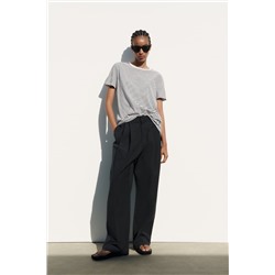 BASIC T-SHIRT