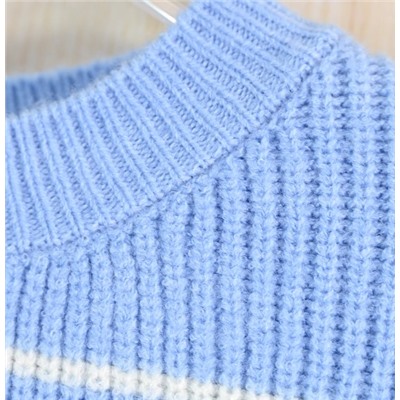 Трикотажный свитер с круглым вырезом КО*С