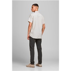 Camisa regular fit Crudo y negro