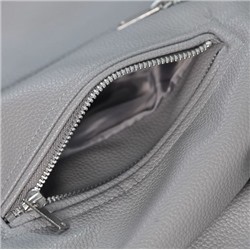 Женская куртка из мягкой искусственной кожи