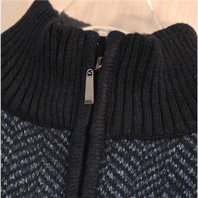 Мужской повседневный вязаный свитер