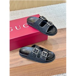 Трендовые шлепки ГУЧЧ*И