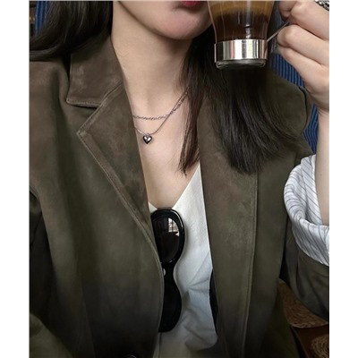 Замшевый пиджак кофейного цвета стал для меня настоящей находкой