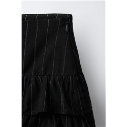 SHINY STRIPED BERMUDA SKORT