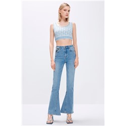 Crop top Celeste y blanco