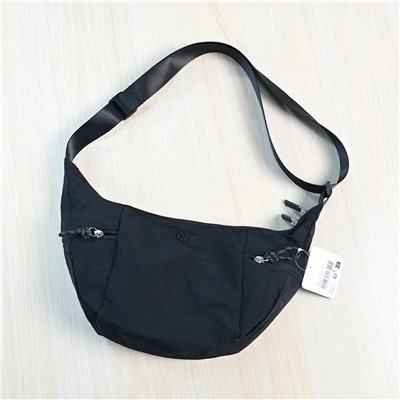 Простая и стильная лёгкая нейлоновая сумка ЛУЛУЛЕМО*Н