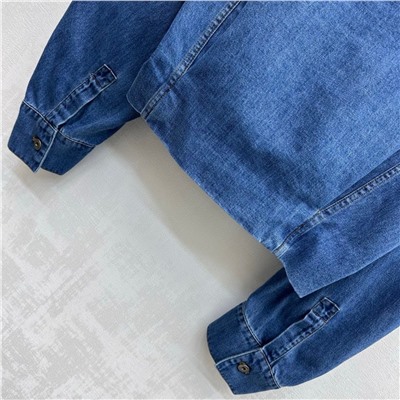 Джинсовая куртка  с лацканами    ЛОЕВ*Е 💛