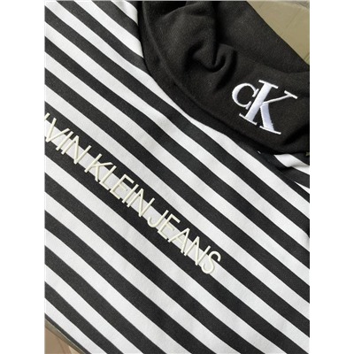 Женская свободная теплая толстовка с высоким воротником СК