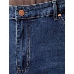 Джинсы из эластичного денима