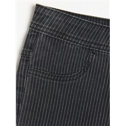 Slim Hose mit Hoher Taille