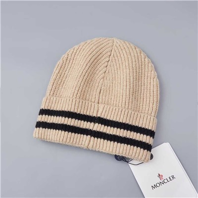 Вязаная шапка MONCLE*R