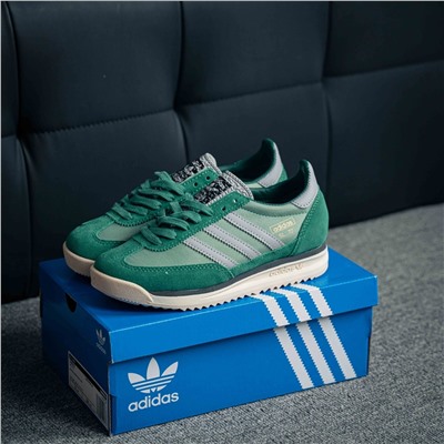 Кроссовки  ad 1:1