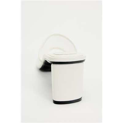 HIGH-HEEL MESH SANDALS