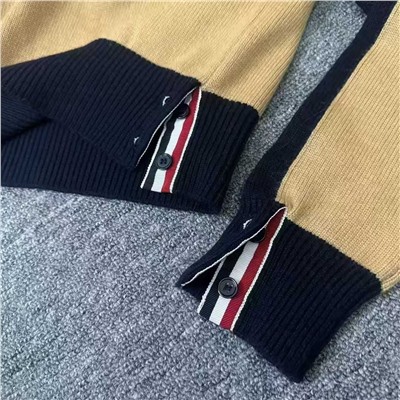 Свободный свитер