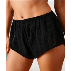 Pantalón corto de ganchillo