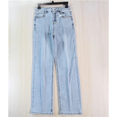 Женские джинсы