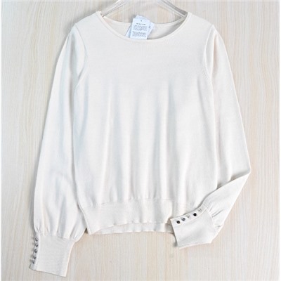 Женский трикотажный свитер