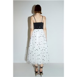 Falda midi Blanco y negro