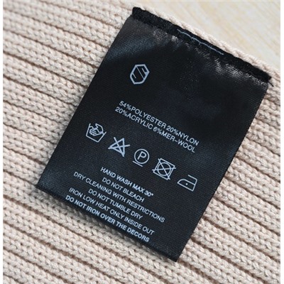 Зимний утепленный шерстяной свитер