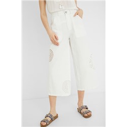 Pantalón culotte cropped bordados