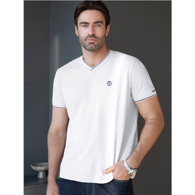 Футболка с V-вырезом из премиального хлопка с эластаном