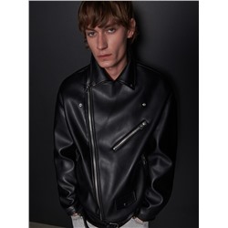 Байкерская куртка оверсайз