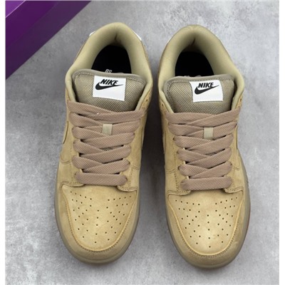 Nike SB Dunk Low PRO B