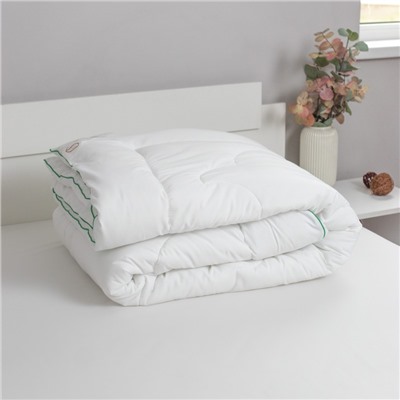 Одеяло всесезонное 'Gold Line' 172х205 см, Бамбук