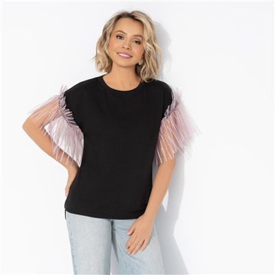 Футболка нарядная, Мелькать на экранах