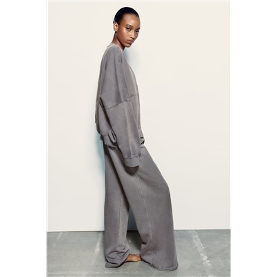 BOMBER SWEATSHIRT WITH ZIP