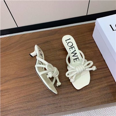 Женские шлепки на небольшом каблуке  (4 цвета) ЛОЕВ*Е