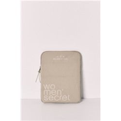 Funda tablet acolchada verde logo