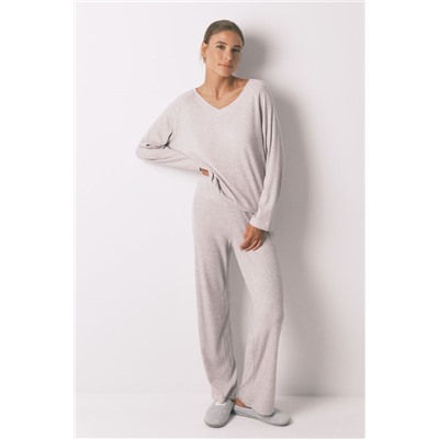 Pijama largo canalé perchado gris