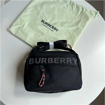 Удобная сумка унисекс  Burberr*y