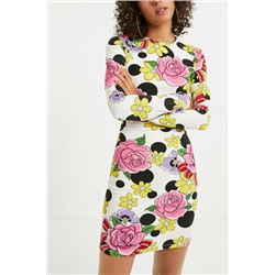 Vestido corto elástico flores