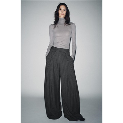 PANTALÓN RAYA DIPLOMÁTICA PINZAS ZW COLLECTION