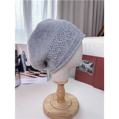 Нежная кашемировая шапка  Lor*o Pian*a