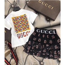 Костюм   на девочку