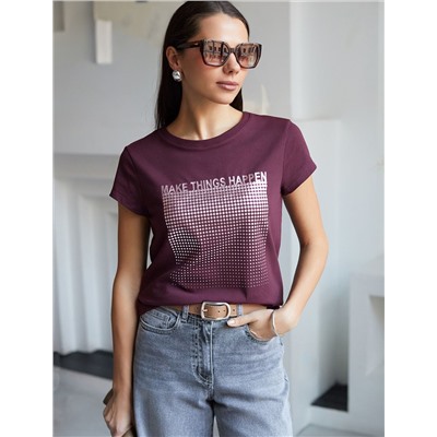 Нарядная футболка с блестящим принтом фольгой